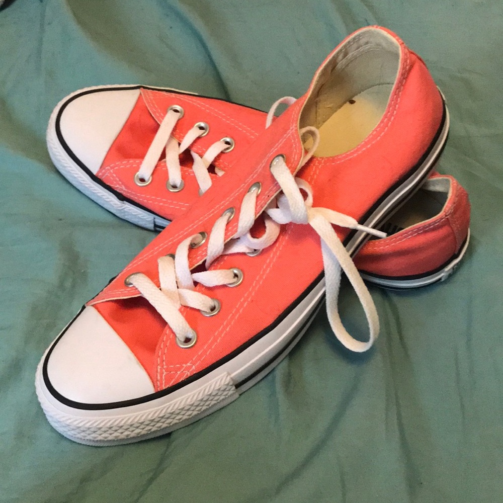 Pink converse, worn once